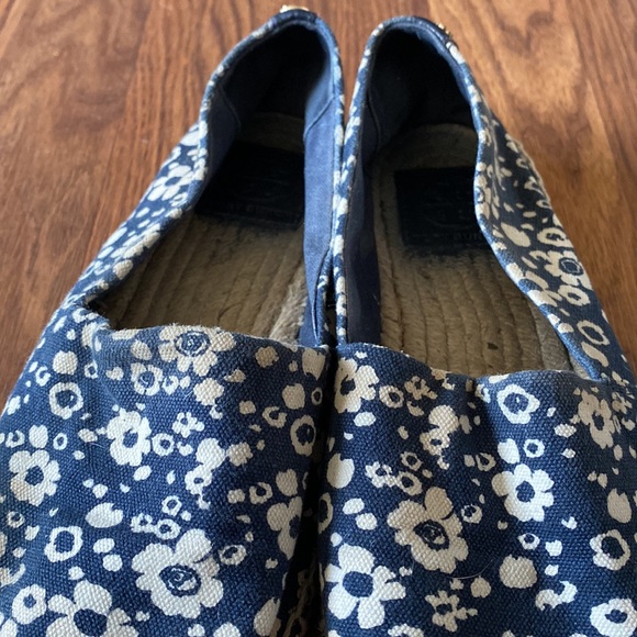 Tory Burch size 7 espadrilles - Picture 14 of 14